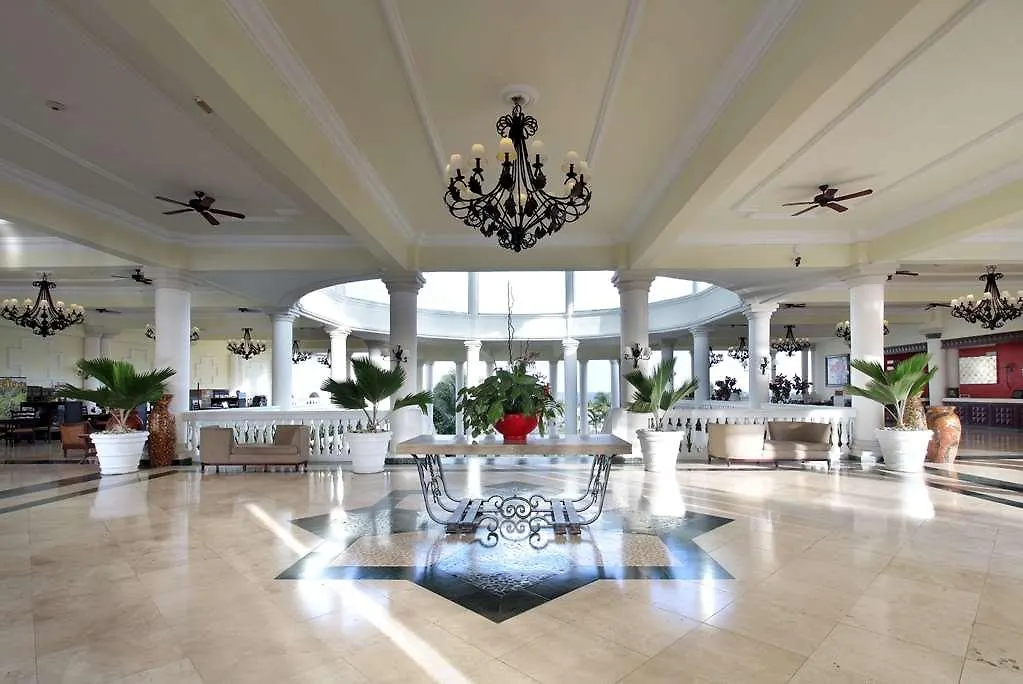 Grand Palladium Lady Hamilton Resort & Spa Lucea