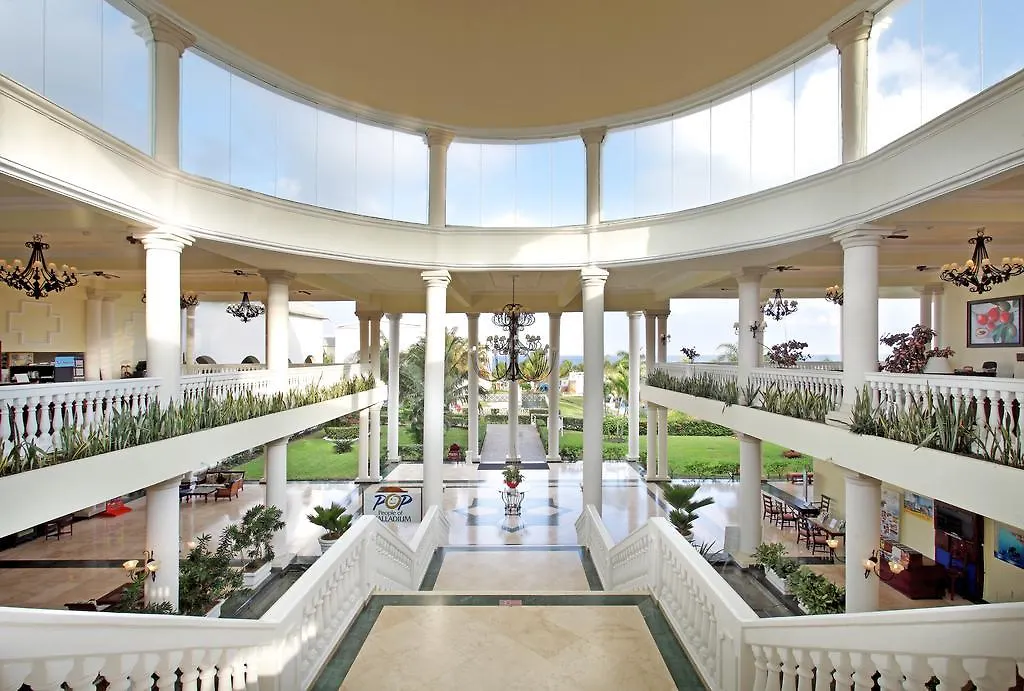 Grand Palladium Lady Hamilton Resort & Spa Lucea